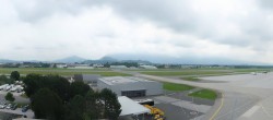 Archiv Foto Webcam Flughafen Salzburg 09:00