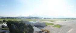 Archiv Foto Webcam Flughafen Salzburg 05:00