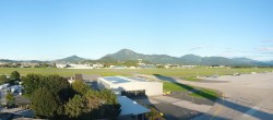 Archiv Foto Webcam Flughafen Salzburg 17:00