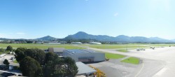 Archiv Foto Webcam Flughafen Salzburg 09:00