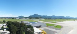 Archiv Foto Webcam Flughafen Salzburg 11:00