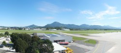 Archived image Webcam Salzburg Airport Panorama 11:00