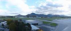 Archiv Foto Webcam Flughafen Salzburg 09:00
