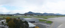 Archiv Foto Webcam Flughafen Salzburg 09:00