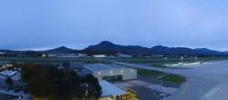 Archiv Foto Webcam Flughafen Salzburg 05:00