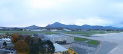 Archiv Foto Webcam Flughafen Salzburg 05:00
