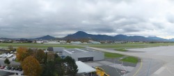 Archiv Foto Webcam Flughafen Salzburg 09:00
