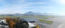 Archiv Foto Webcam Flughafen Salzburg 09:00