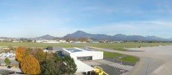 Archiv Foto Webcam Flughafen Salzburg 13:00