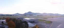 Archiv Foto Webcam Flughafen Salzburg 05:00