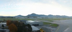 Archiv Foto Webcam Flughafen Salzburg 06:00
