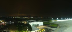 Archiv Foto Webcam Flughafen Salzburg 03:00