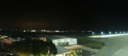 Archiv Foto Webcam Flughafen Salzburg 03:00
