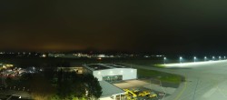 Archiv Foto Webcam Flughafen Salzburg 03:00