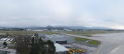 Archiv Foto Webcam Flughafen Salzburg 13:00
