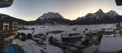 Archiv Foto Webcam Panoramablick Zugspitze 07:00