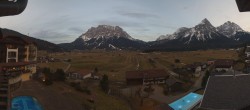 Archiv Foto Webcam Panoramablick Zugspitze 17:00