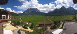 Archiv Foto Webcam Panoramablick Zugspitze 11:00