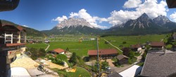 Archiv Foto Webcam Panoramablick Zugspitze 13:00