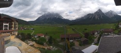 Archiv Foto Webcam Panoramablick Zugspitze 13:00