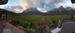 Archiv Foto Webcam Panoramablick Zugspitze 19:00
