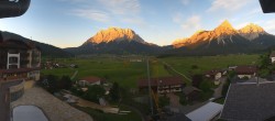 Archiv Foto Webcam Panoramablick Zugspitze 19:00