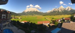 Archiv Foto Webcam Panoramablick Zugspitze 17:00