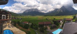 Archiv Foto Webcam Panoramablick Zugspitze 13:00