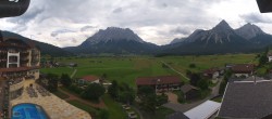 Archiv Foto Webcam Panoramablick Zugspitze 09:00