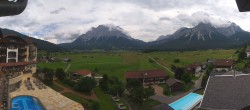 Archiv Foto Webcam Panoramablick Zugspitze 11:00