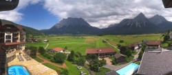 Archiv Foto Webcam Panoramablick Zugspitze 13:00