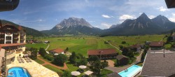 Archiv Foto Webcam Panoramablick Zugspitze 11:00