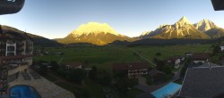 Archiv Foto Webcam Panoramablick Zugspitze 17:00