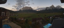 Archiv Foto Webcam Panoramablick Zugspitze 17:00