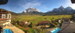 Archiv Foto Webcam Panoramablick Zugspitze 11:00