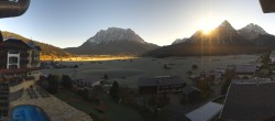 Archiv Foto Webcam Panoramablick Zugspitze 07:00