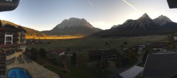 Archiv Foto Webcam Panoramablick Zugspitze 07:00