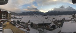 Archiv Foto Webcam Panoramablick Zugspitze 07:00