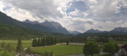 Archiv Foto Webcam Krün: Tourist-Information 13:00