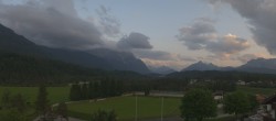 Archiv Foto Webcam Krün: Tourist-Information 19:00
