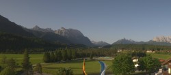 Archiv Foto Webcam Krün: Tourist-Information 06:00