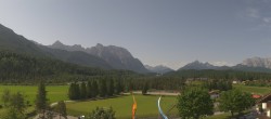 Archiv Foto Webcam Krün: Tourist-Information 09:00