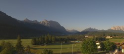 Archiv Foto Webcam Krün: Tourist-Information 05:00