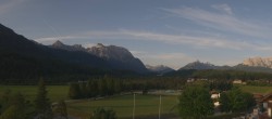 Archiv Foto Webcam Krün: Tourist-Information 05:00