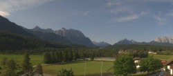 Archiv Foto Webcam Krün: Tourist-Information 07:00
