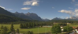 Archiv Foto Webcam Krün: Tourist-Information 07:00