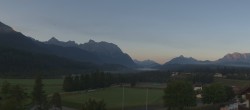 Archiv Foto Webcam Krün: Tourist-Information 05:00
