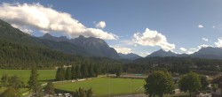 Archiv Foto Webcam Krün: Tourist-Information 15:00