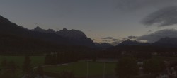 Archiv Foto Webcam Krün: Tourist-Information 19:00