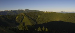Archiv Foto Webcam Alpe Cimbra Panorama - Folgaria Lavarone Luserna 05:00